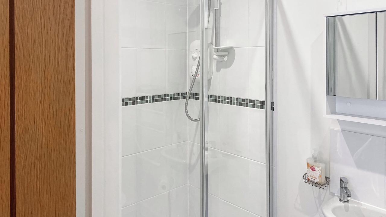 Photo of Bathroom in Porthtowan