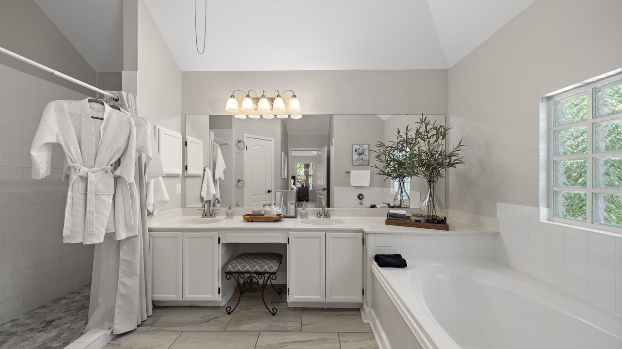 Photo of Bathroom in North San Antonio - SAT
