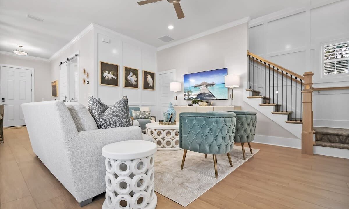 Photo of Livingroom in Downtown Historic District