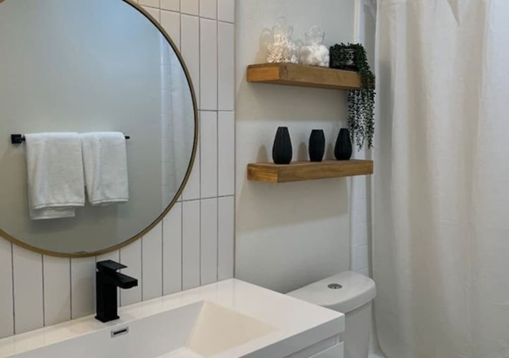 Photo of Bathroom in Parker Road Estates