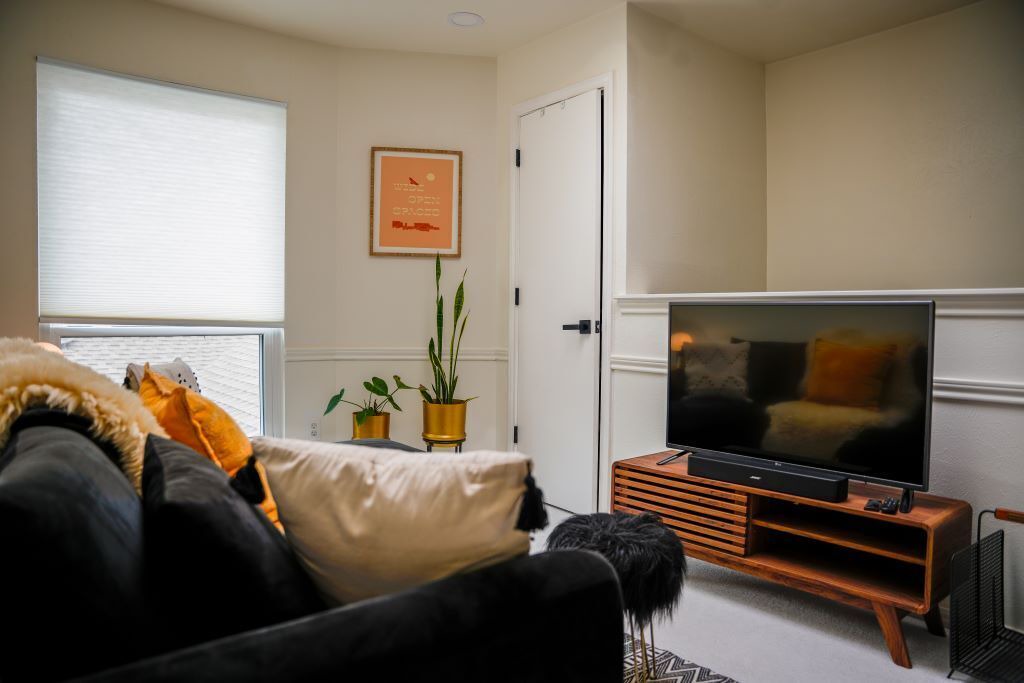 Photo of Livingroom in Parker Road Estates