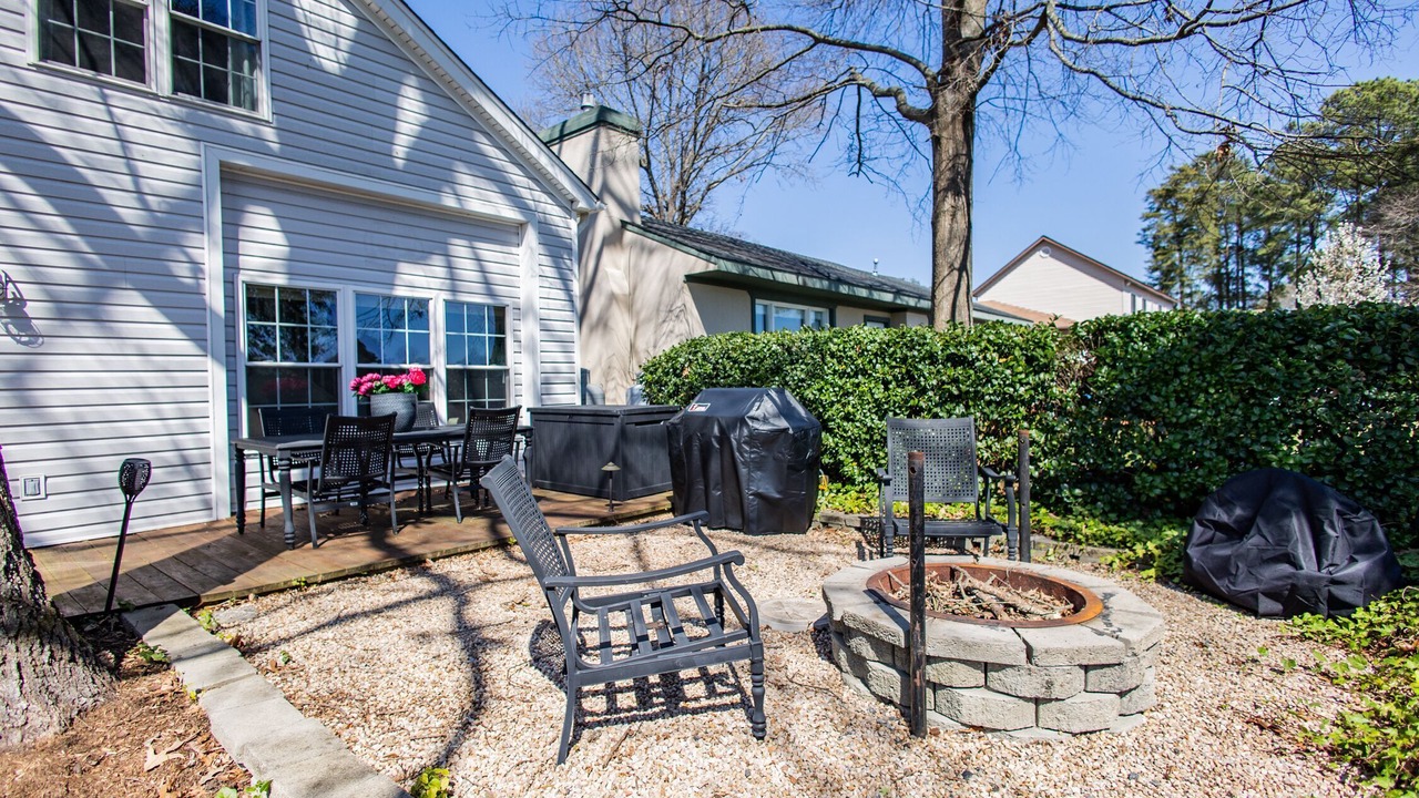 Photo of Patio Balcony in Deltaville