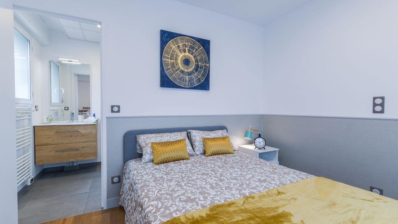 Photo of Bedroom in Croissy-sur-Seine