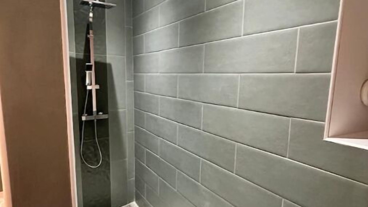 Photo of Bathroom in Elnes