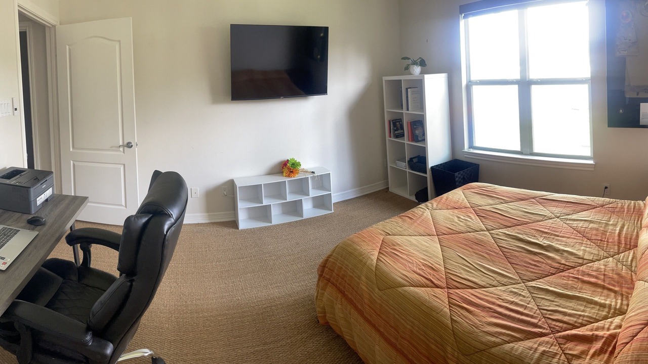 Photo of Bedroom in Montgomery