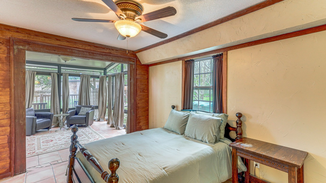 Photo of Bathroom in Morgans Point Resort