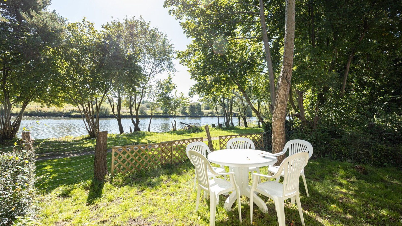 Photo of Outdoor in Eccles