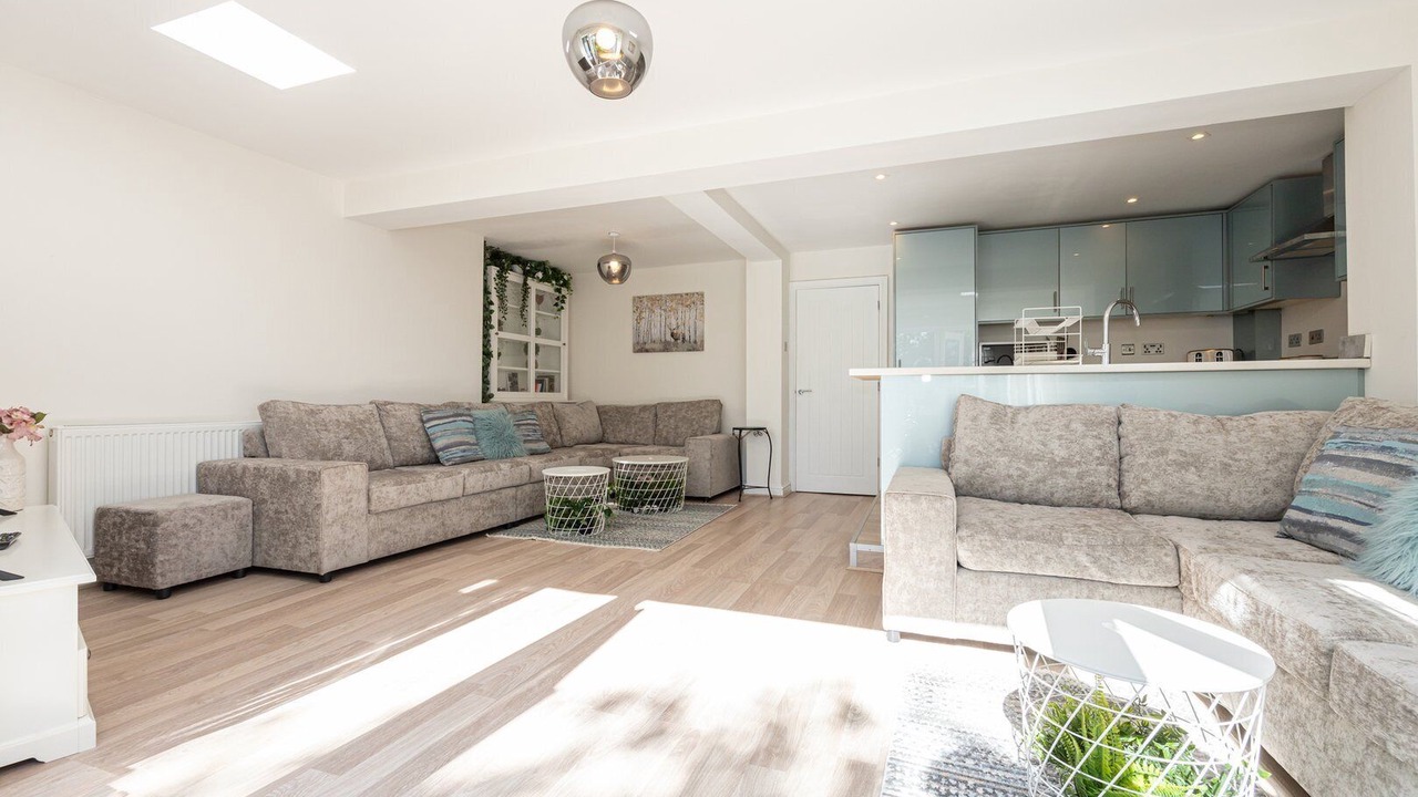 Photo of Livingroom in Eccles