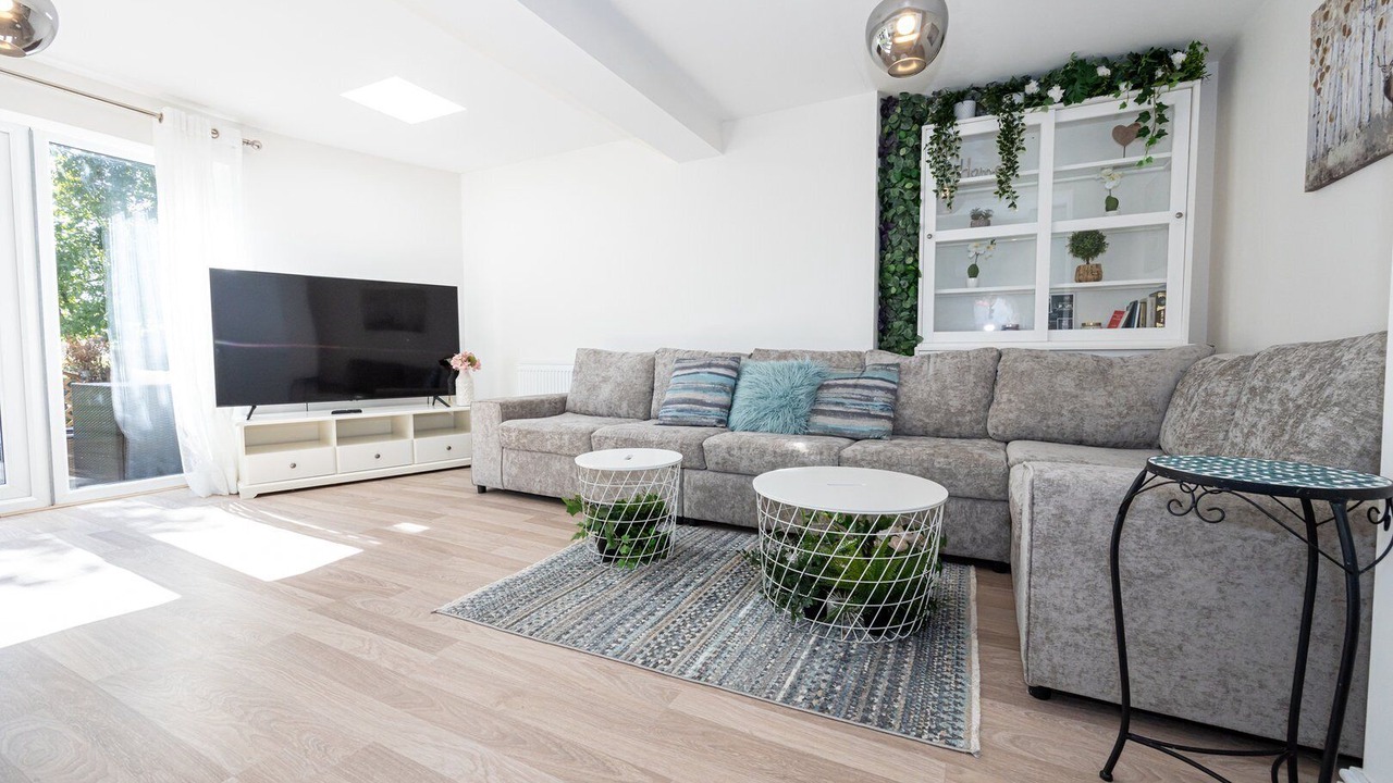 Photo of Livingroom in Eccles