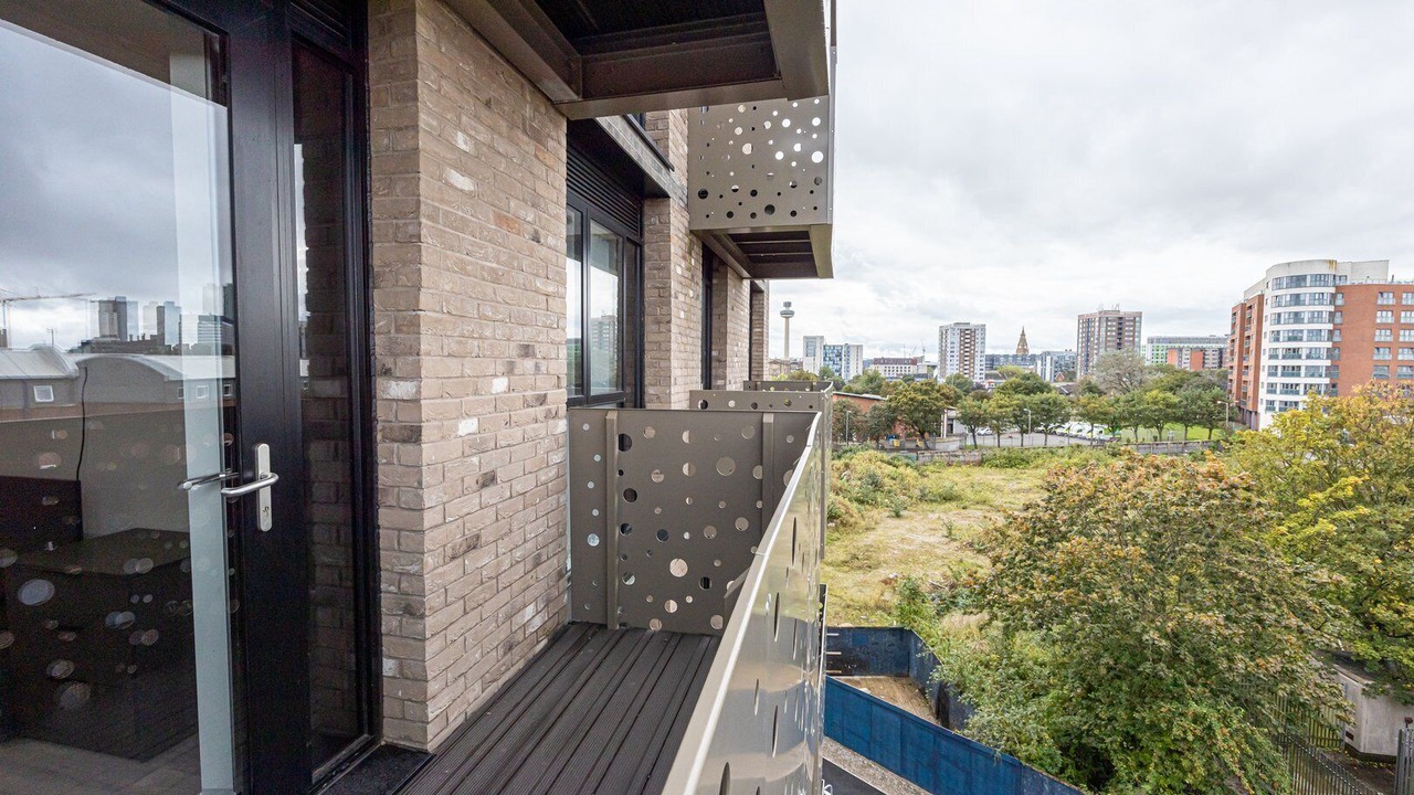 Photo of Outdoor in Vauxhall