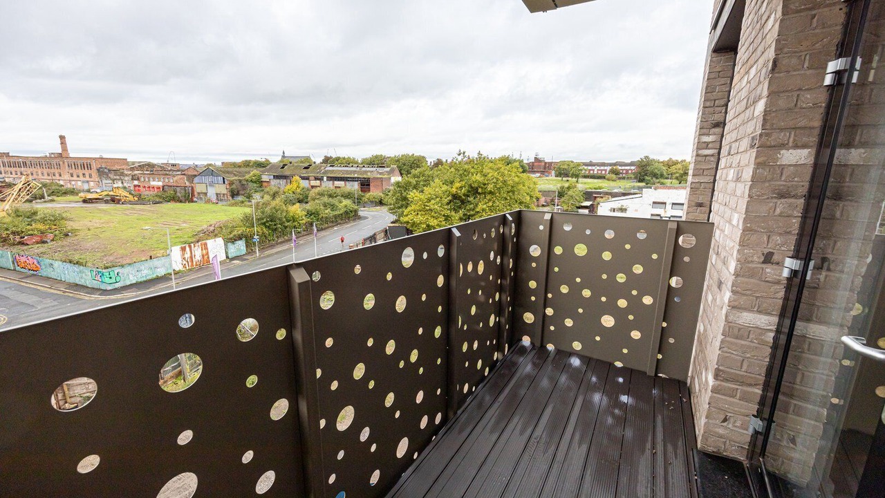 Photo of Outdoor in Vauxhall