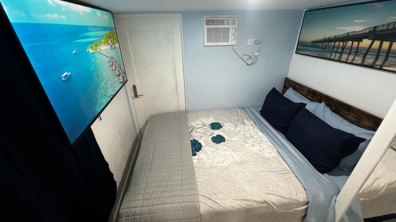 Photo of Bedroom in Lake Ridge