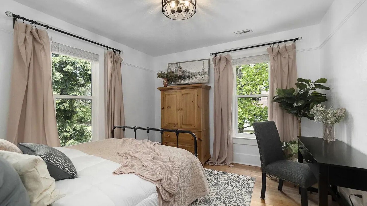 Photo of Bedroom in Hillsboro