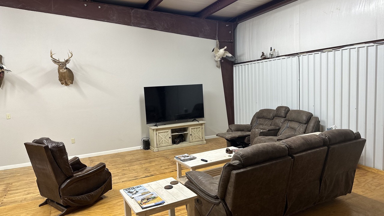 Photo of Livingroom in Birdeye