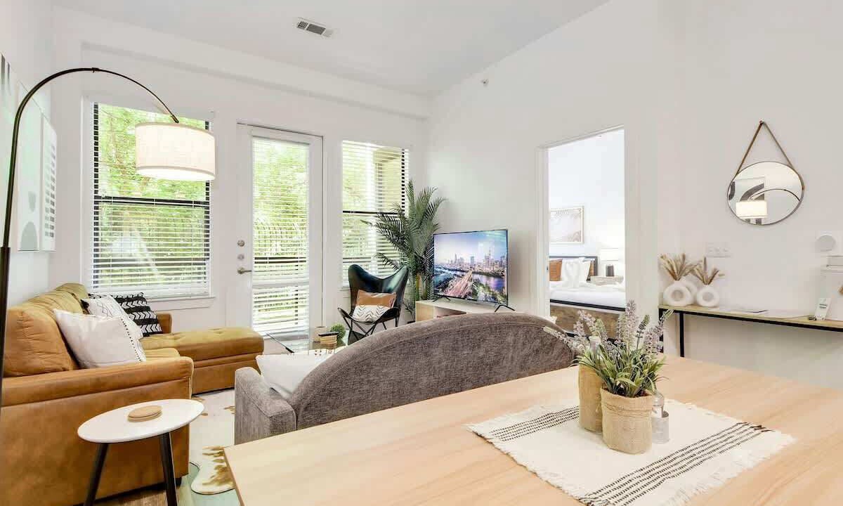 Photo of Livingroom in Travis Heights