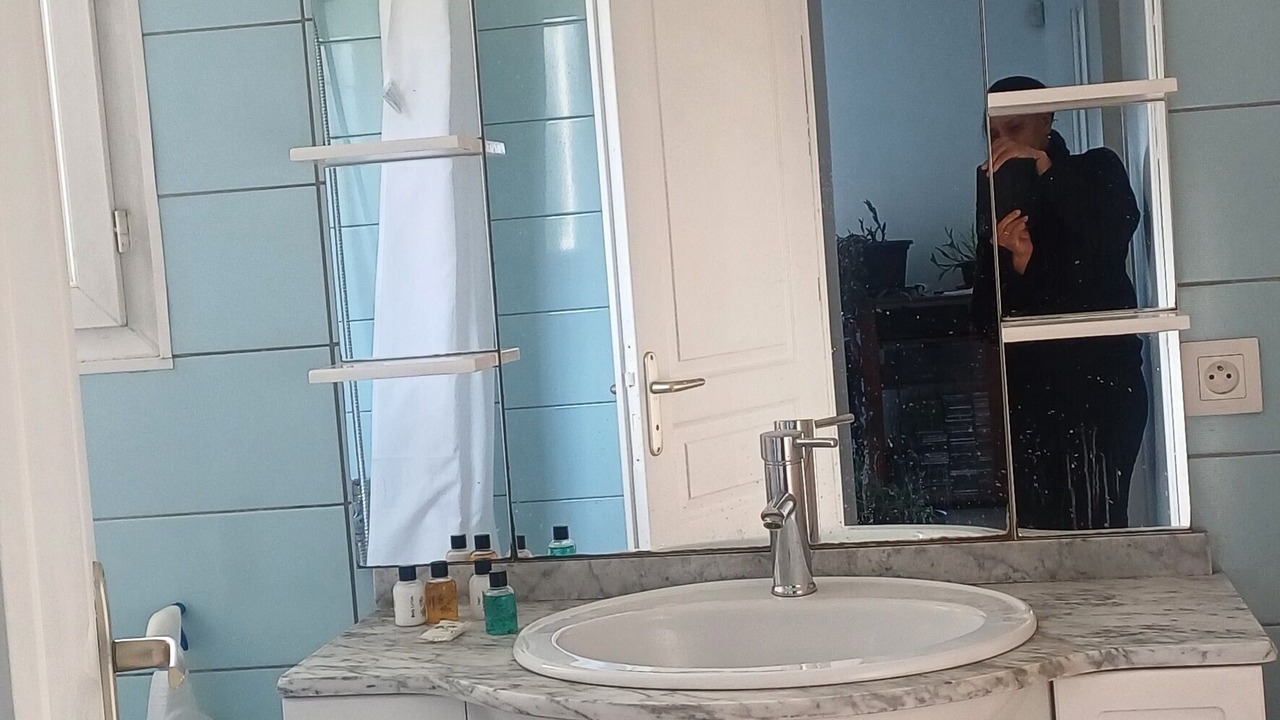 Photo of Bathroom in Quincy-Voisins