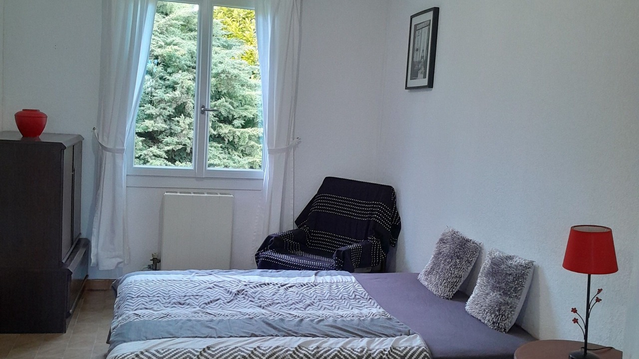 Photo of Bedroom in Belveze