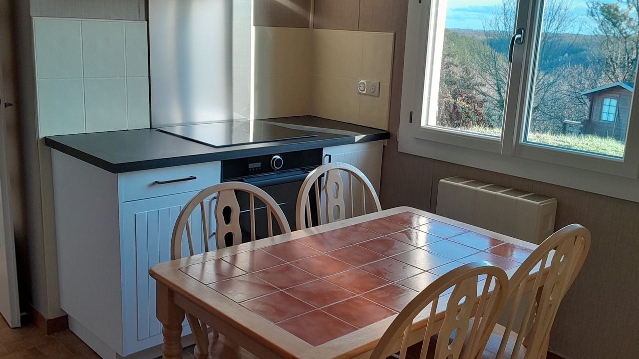 Photo of Kitchen in Belveze