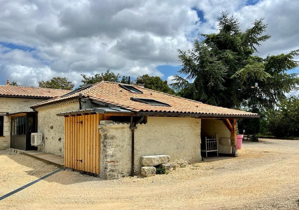 Photo of Outdoor in Pailloles