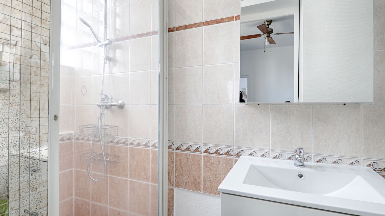 Photo of Bathroom in Vitry-sur-Seine