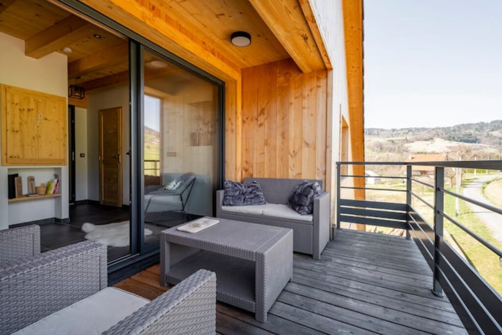 Photo of Patio Balcony in Viuz-en-Sallaz