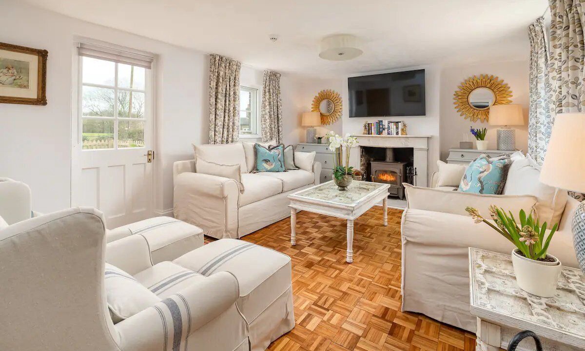 Photo of Livingroom in Ware