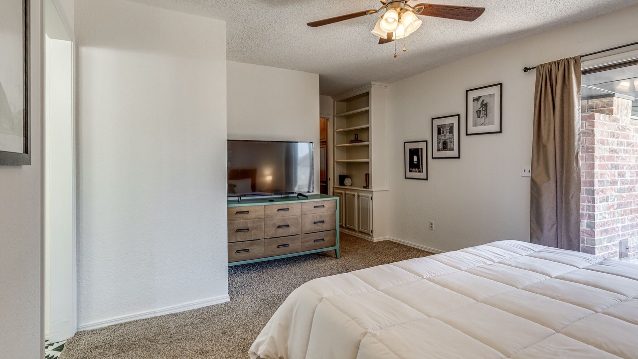 Photo of Bedroom in Norman