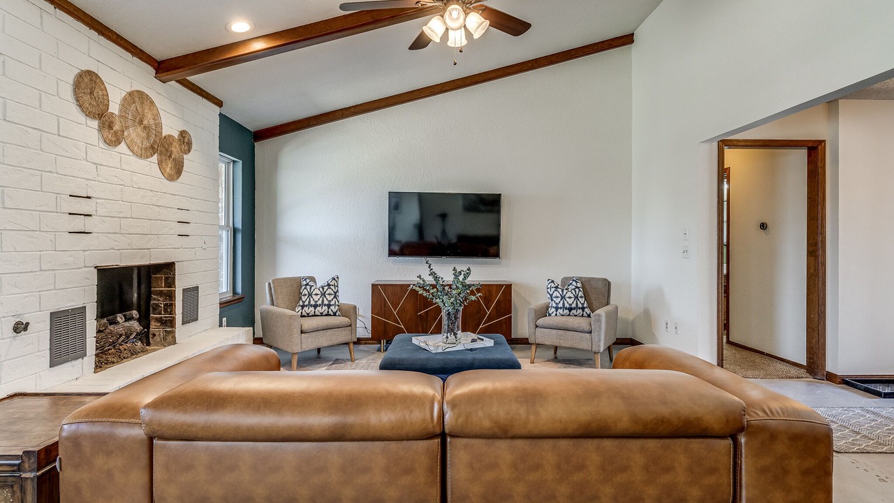 Photo of Livingroom in Norman