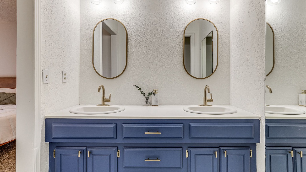Photo of Bathroom in Norman