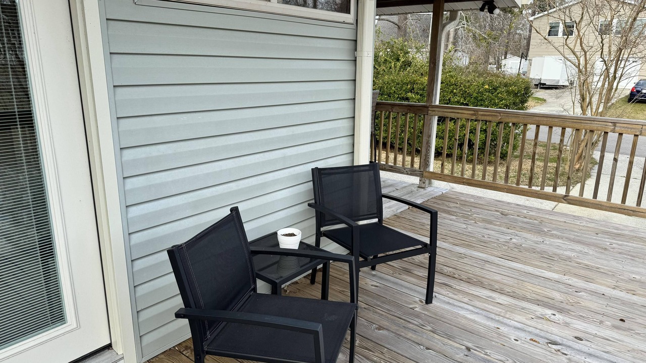 Photo of Patio Balcony in Snug Harbor