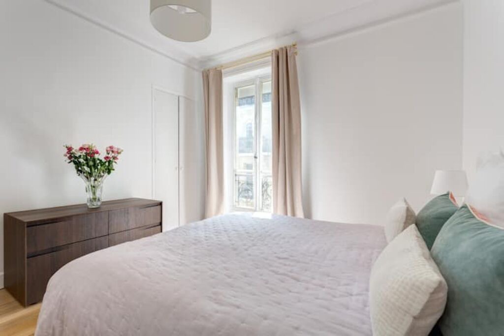Photo of Bedroom in Porte-Dauphine