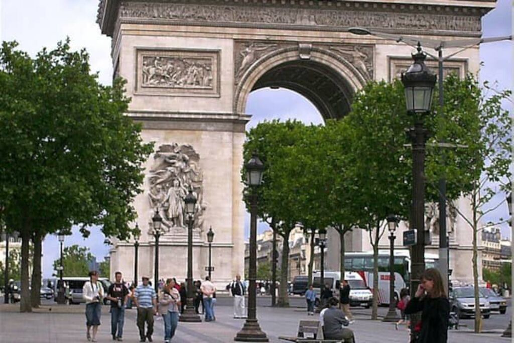 Photo of Others in Porte-Dauphine