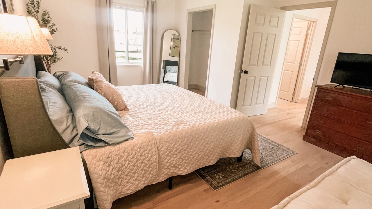 Photo of Bedroom in Elizabethton