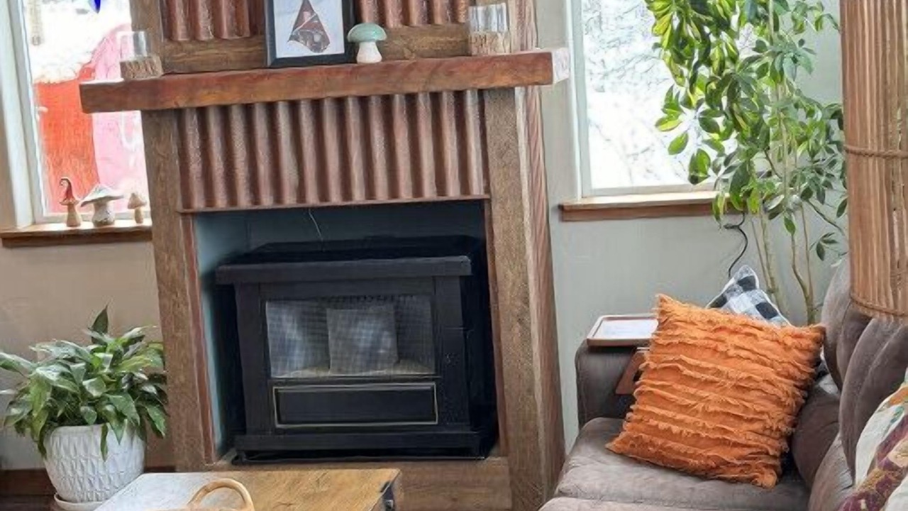 Photo of Livingroom in Fishhook