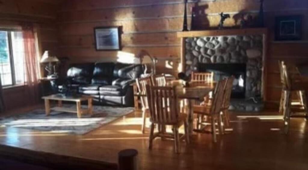 Photo of Others in Thermopolis