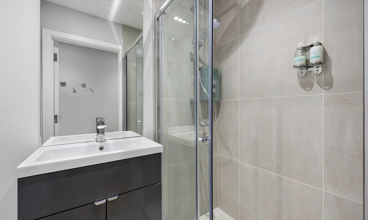 Photo of Bathroom in Southampton City Centre