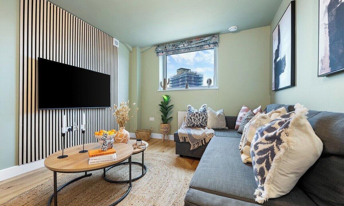 Photo of Livingroom in Southampton City Centre