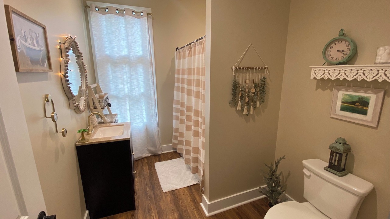 Photo of Bathroom in Cisco