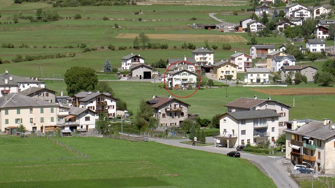 Photo of Others in Li Curt