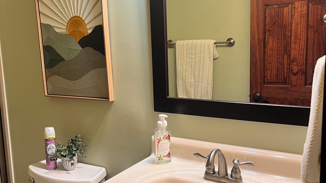 Photo of Bathroom in Scottsville