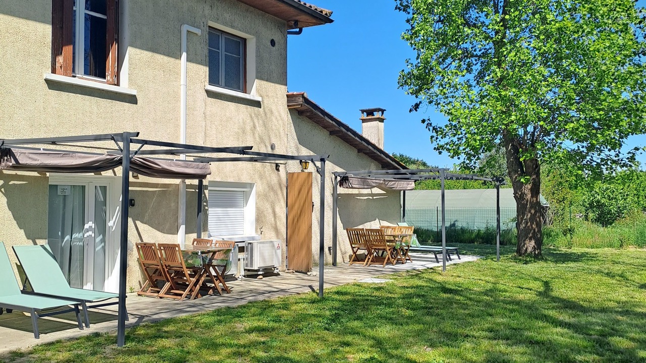 Photo of Patio Balcony in Buzet-sur-Baise