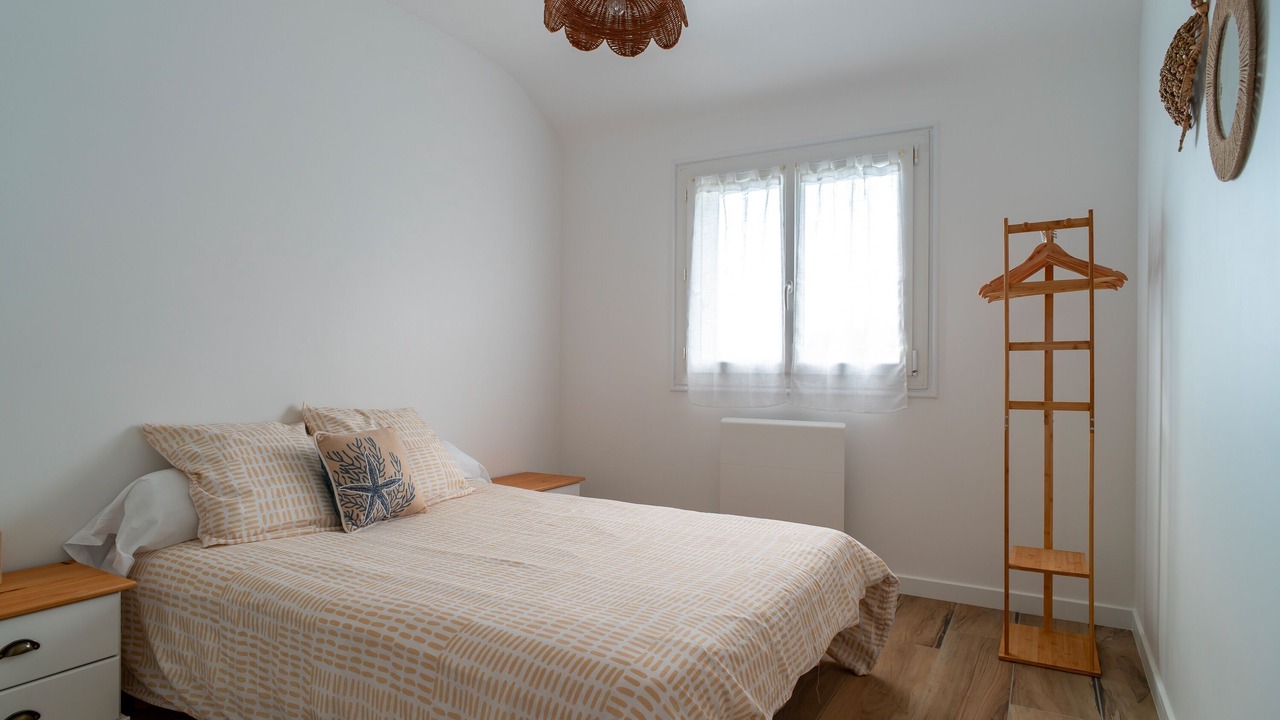 Photo of Bedroom in Clohars-Carnoet