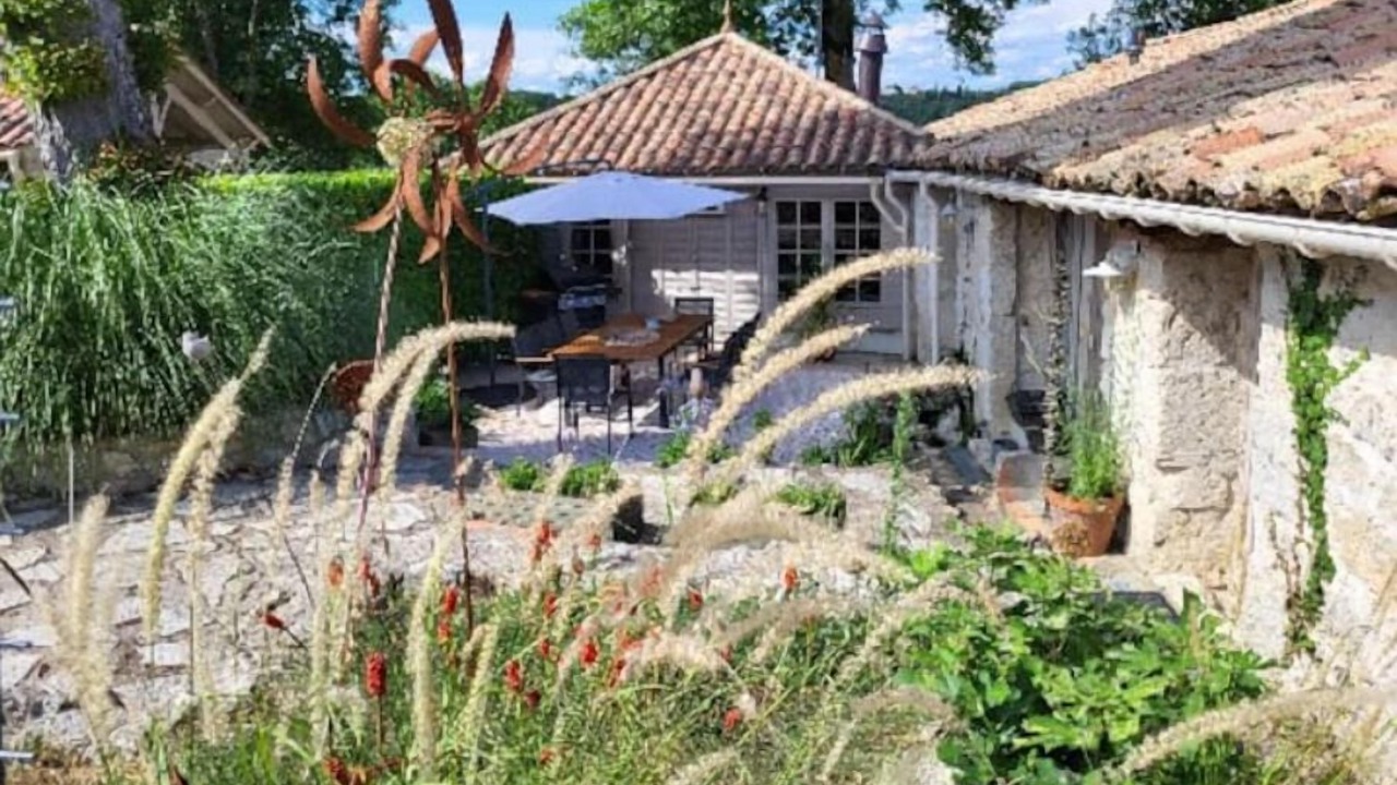 Photo of Outdoor in Engayrac