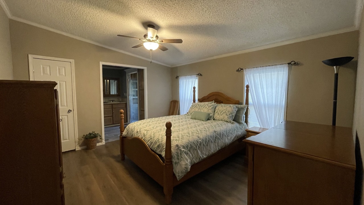 Photo of Bedroom in Drasco