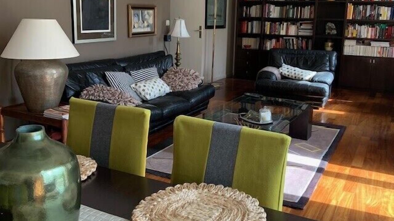 Photo of Livingroom in Puteaux