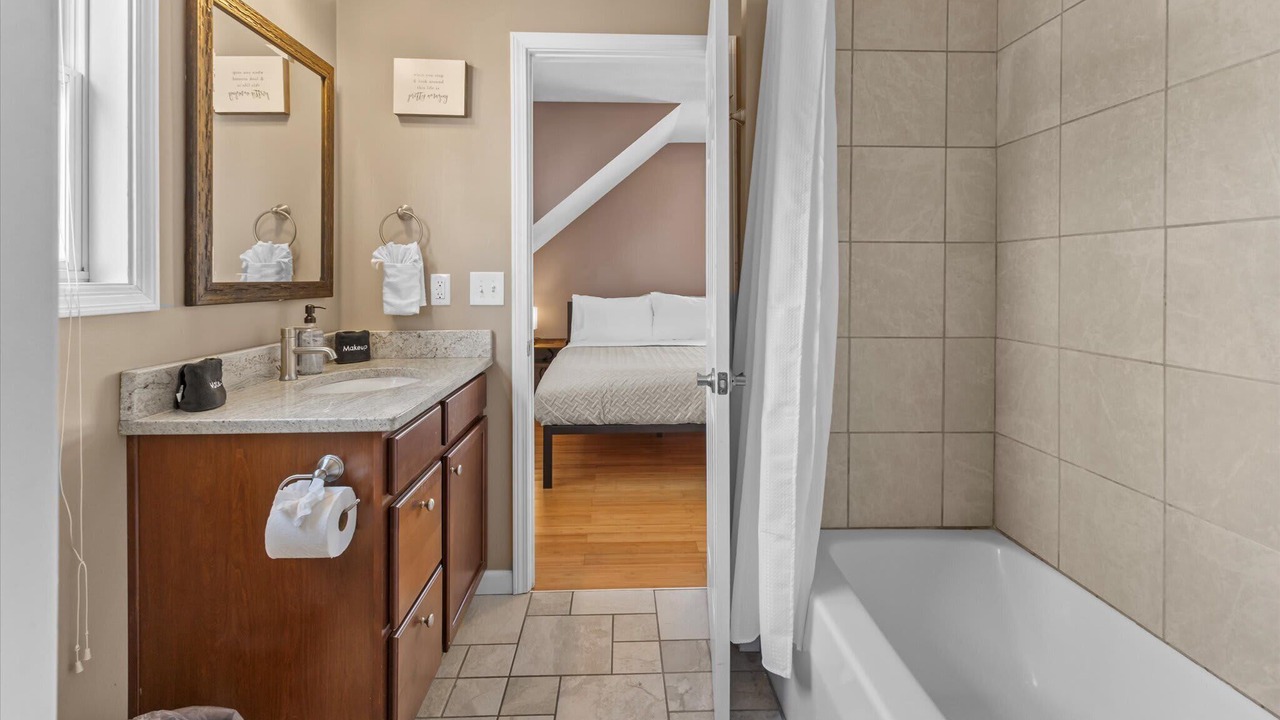 Photo of Bathroom in Kennedy King