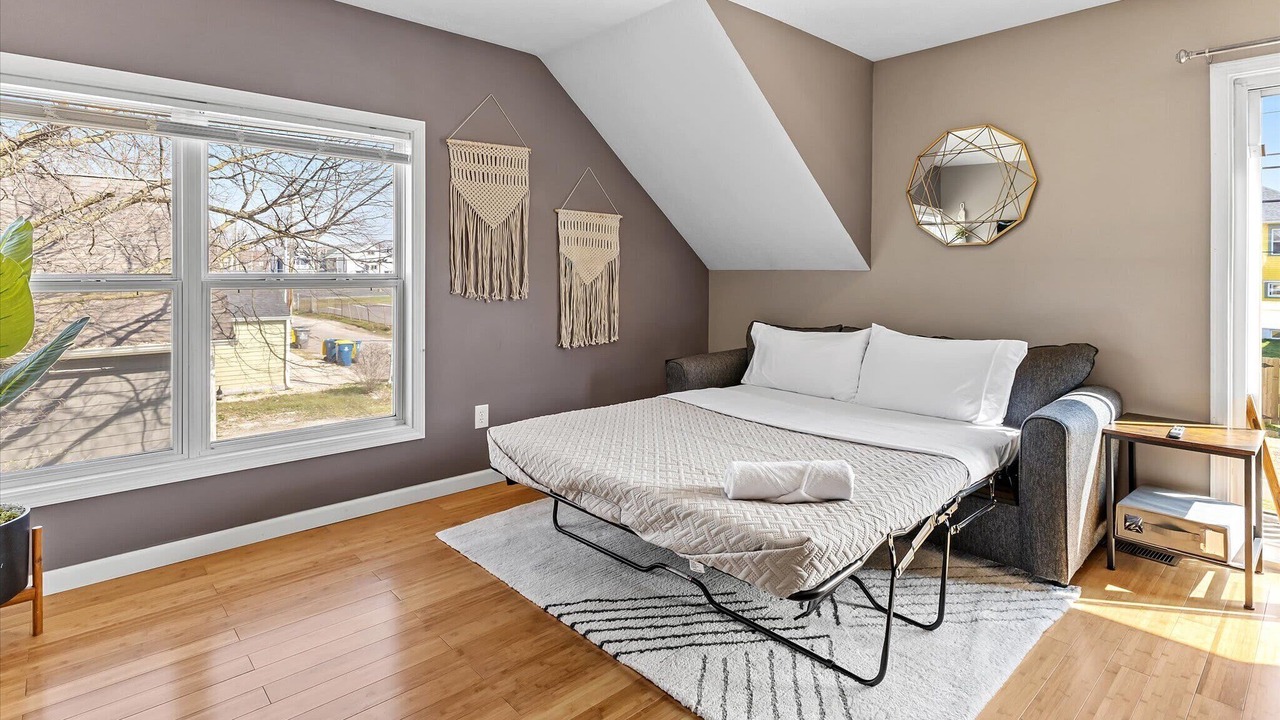 Photo of Livingroom in Kennedy King