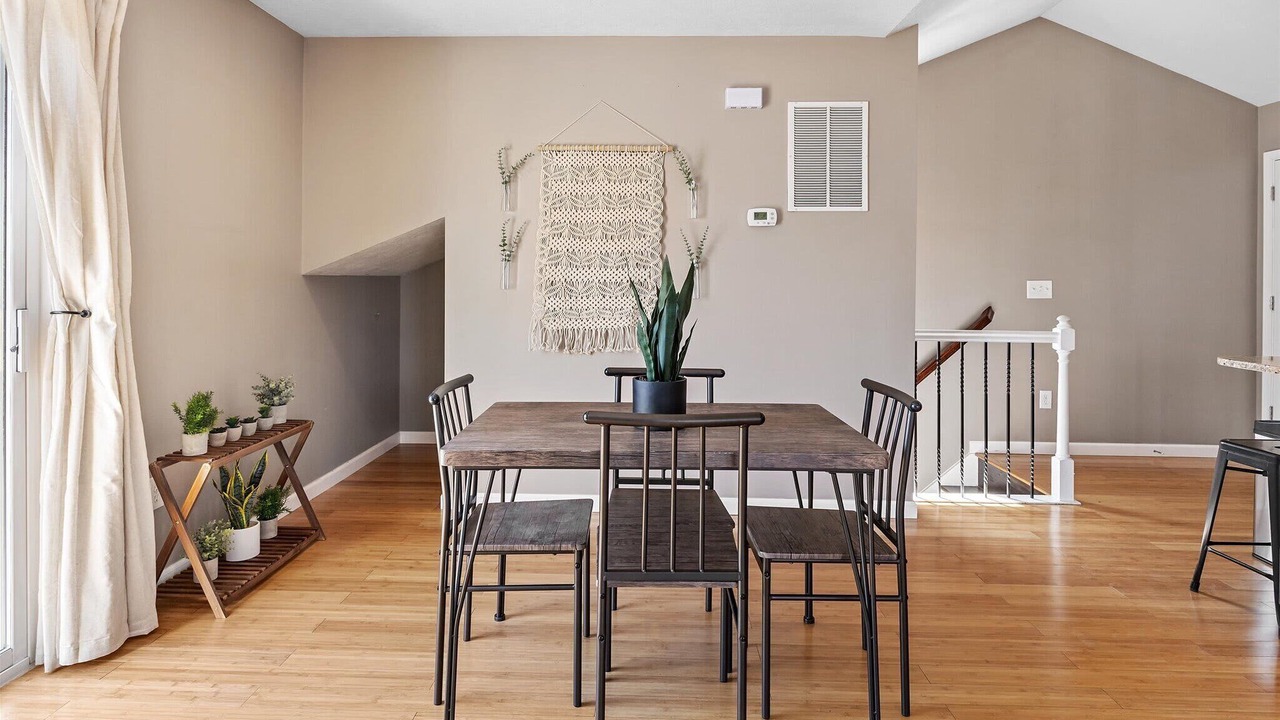 Photo of Bedroom in Kennedy King