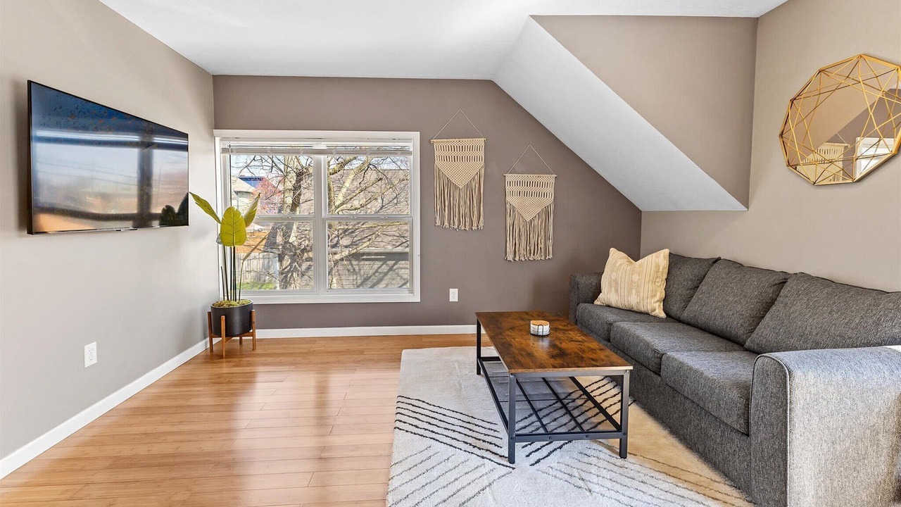 Photo of Livingroom in Kennedy King