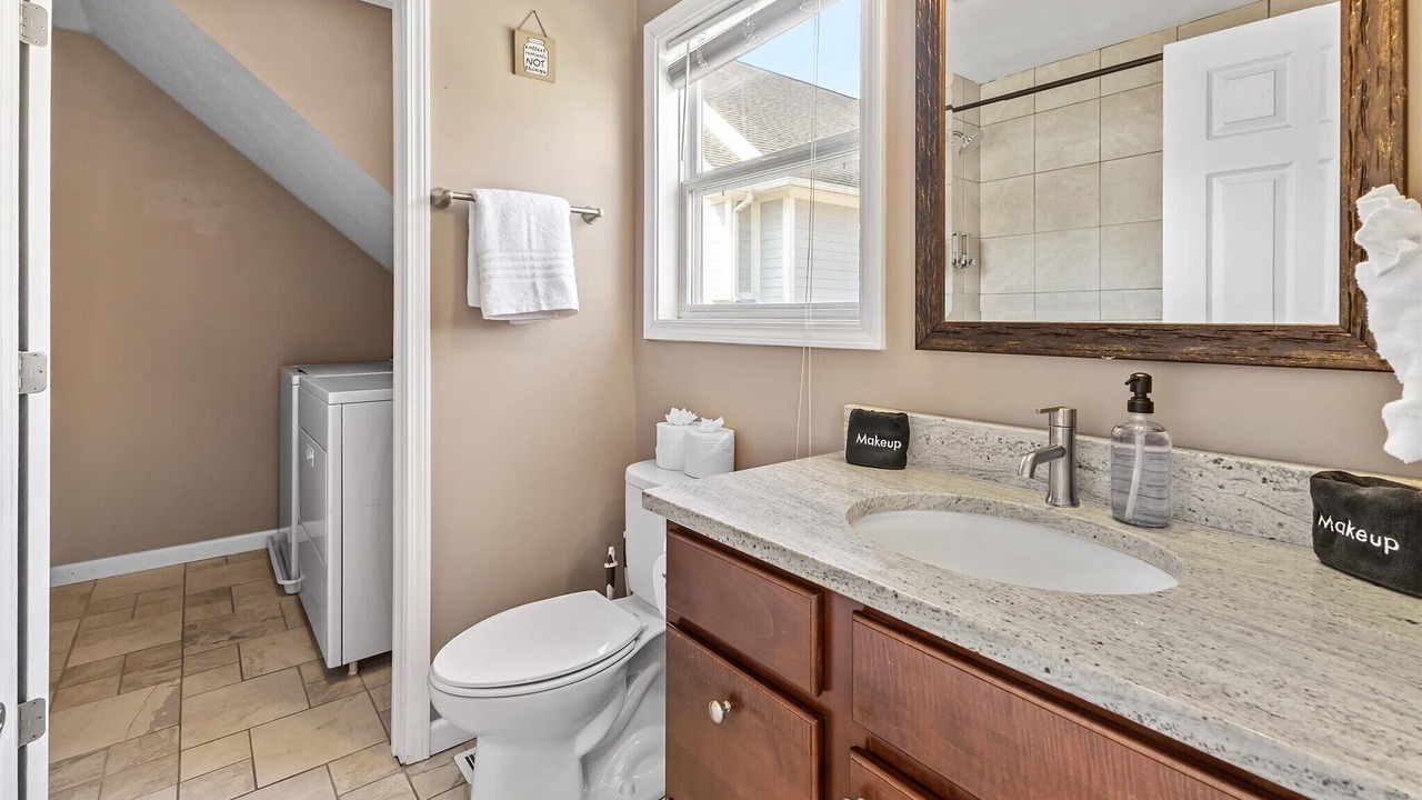Photo of Bathroom in Kennedy King